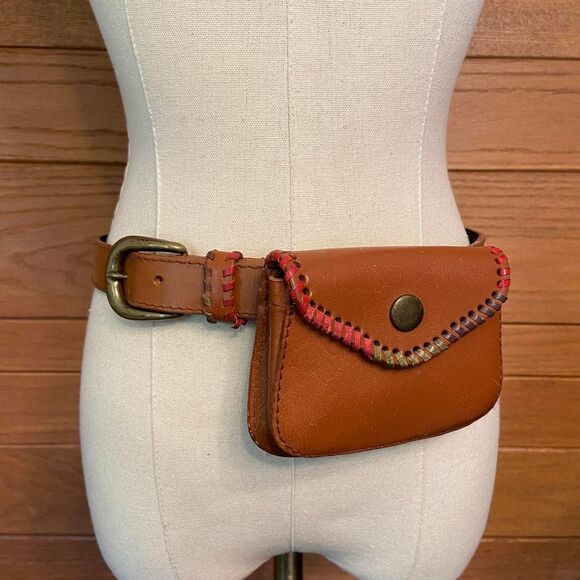 Vintage 80s 90s Liz Claiborne fanny pack faux leather belt main image 4